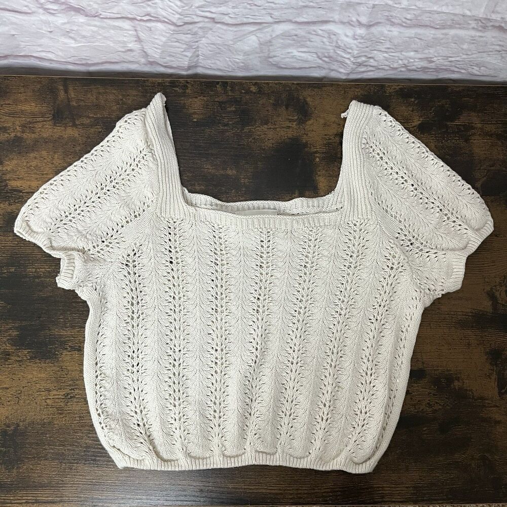 Freshman 1996 Crocheted Square Neck Short Sleeve Crop Top Medium M
